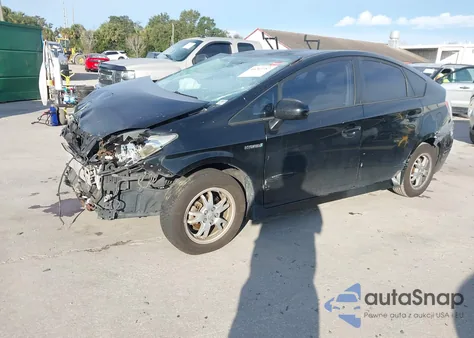 2010 Toyota Prius Ii z USA, uszkodzony, nr VIN JTDKN3DU0A0243320